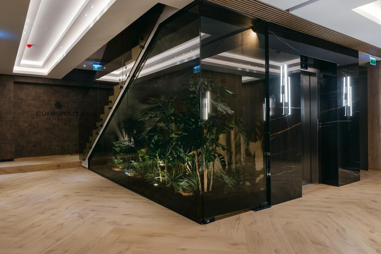 בראשוב The Forest - Luxe Central Apt With Free Secured Parking מראה חיצוני תמונה